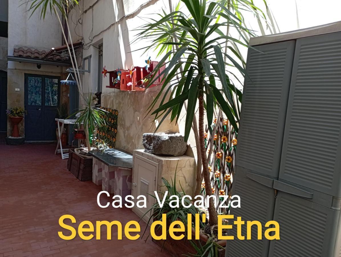 카타니아 Seme Dell' Etna 빌라 외부 사진
